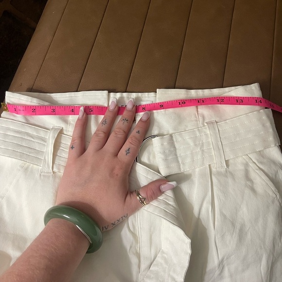 FRAME Linen Shorts - Picture 7 of 9